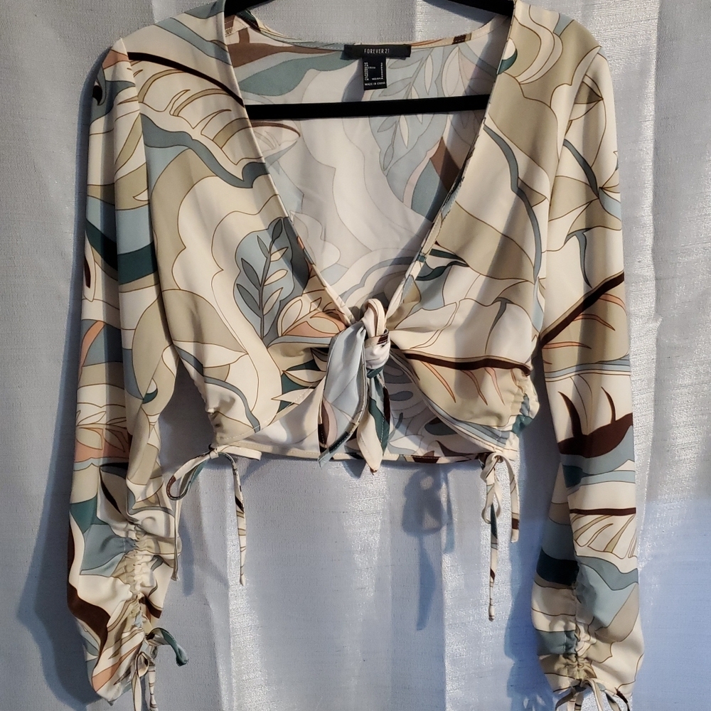 Womens Sz Small Abstract Tie-Front Blouse Boho Hippie Beach Vibes